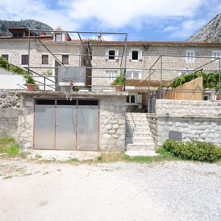 Stone House Dragutinovic Apartment Котор Екстериор снимка